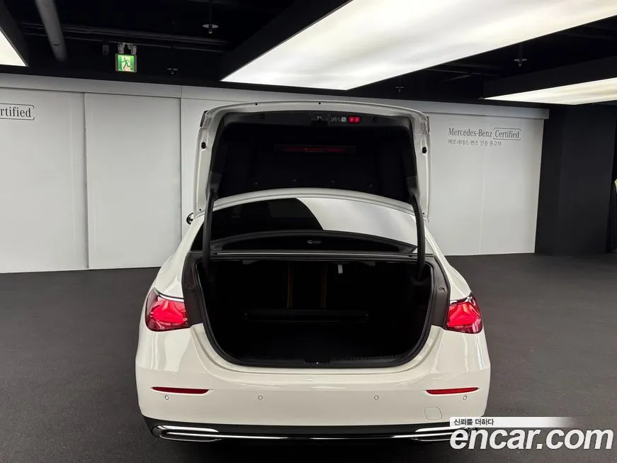 Mercedes-Benz E-Class 2025 из KR, фото 6