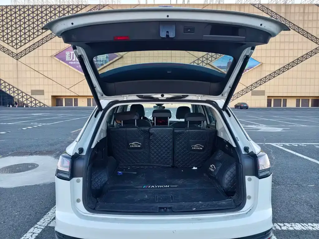 Volkswagen Tayron 2022 из CN, фото 10