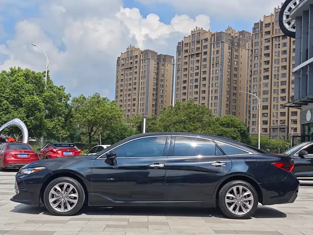 Toyota Avalon 2021 из CN, фото 3