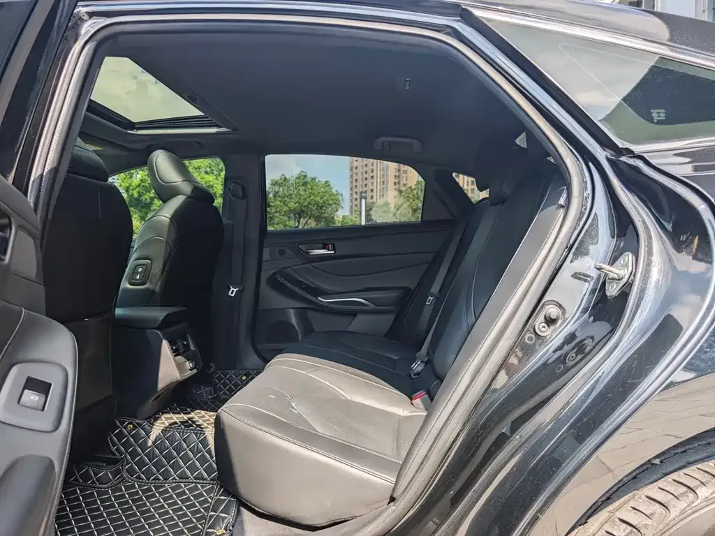 Toyota Avalon 2021 из CN, фото 7