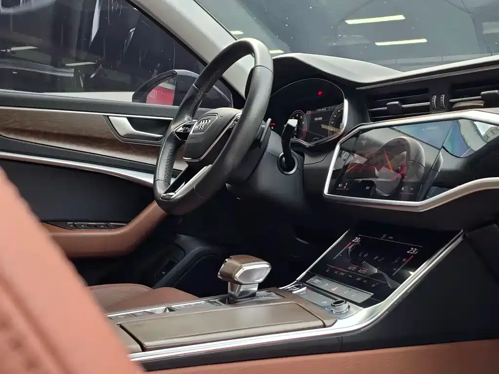 Audi A6L 2022 из CN, фото 10