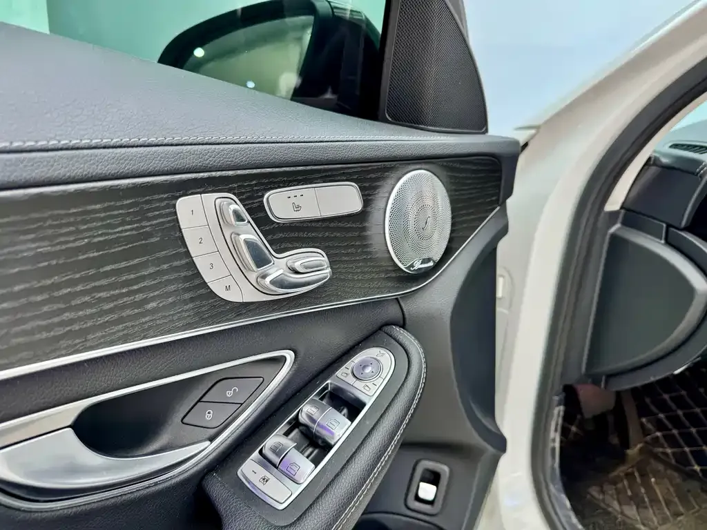 Mercedes-Benz C-Class 2021 из CN, фото 10
