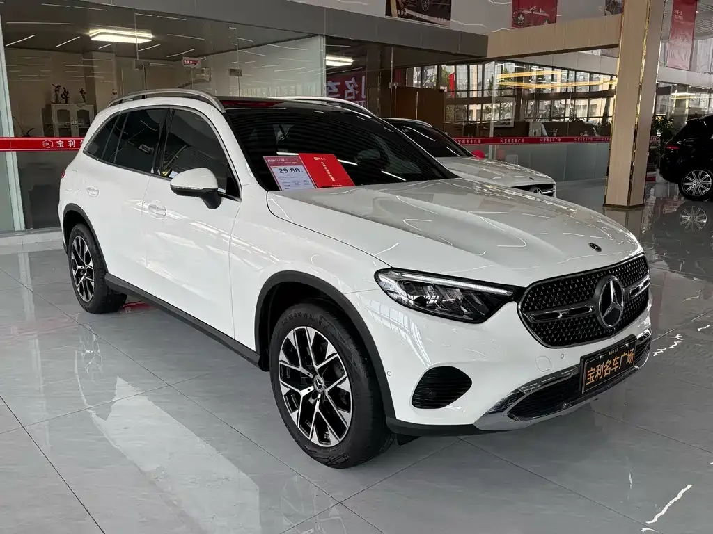 Mercedes-Benz GLC 2023 из CN, фото 2