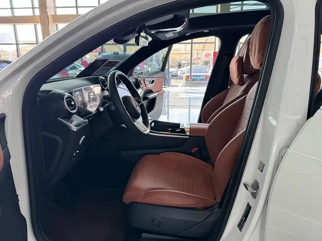 Mercedes-Benz GLC 2023 из CN, фото 8