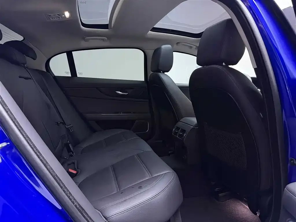 Jaguar XEL 2021 из CN, фото 5