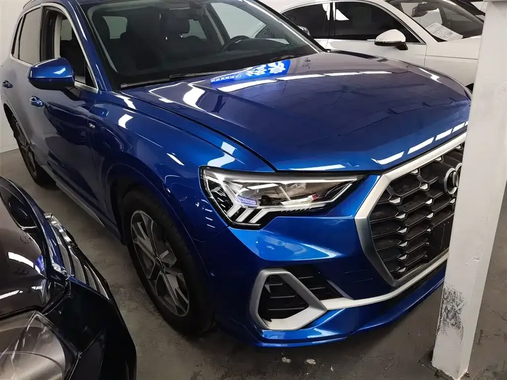 Audi Q3 2021 из CN, фото 4