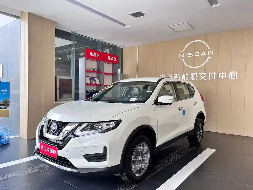 Nissan X-Trail 2025 из CN, фото 1