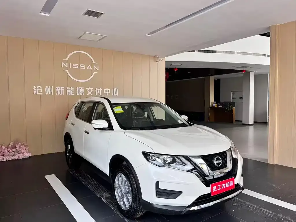 Nissan X-Trail 2025 из CN, фото 3