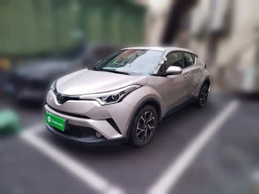 Toyota C-HR 2021 из CN, фото 2