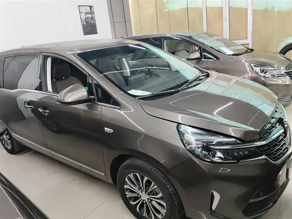 Buick GL8 2022 из CN, фото 4