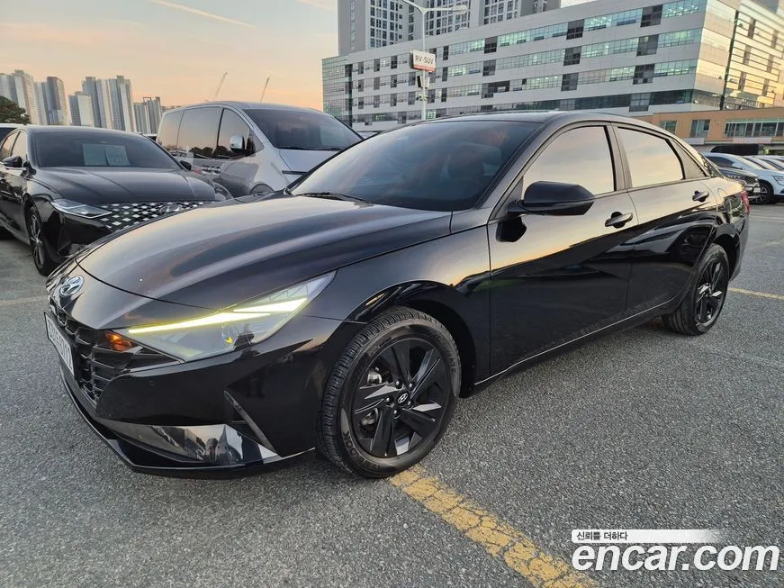 Hyundai AVANTE 2023 из KR, фото 3