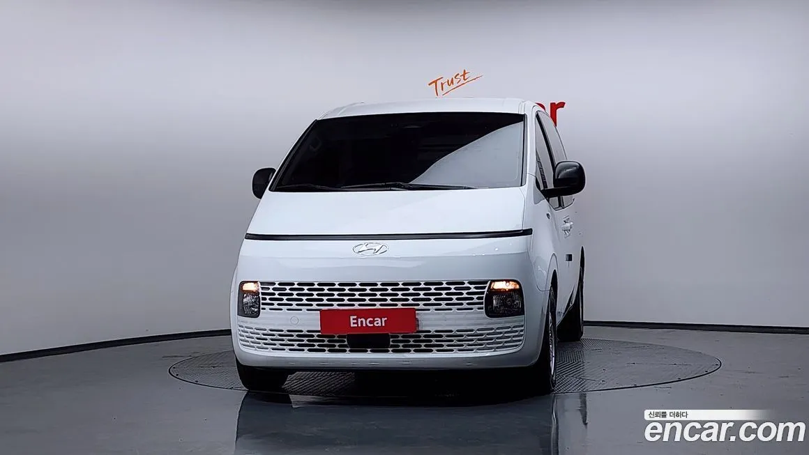 Hyundai Staria 2023 из KR, фото 3