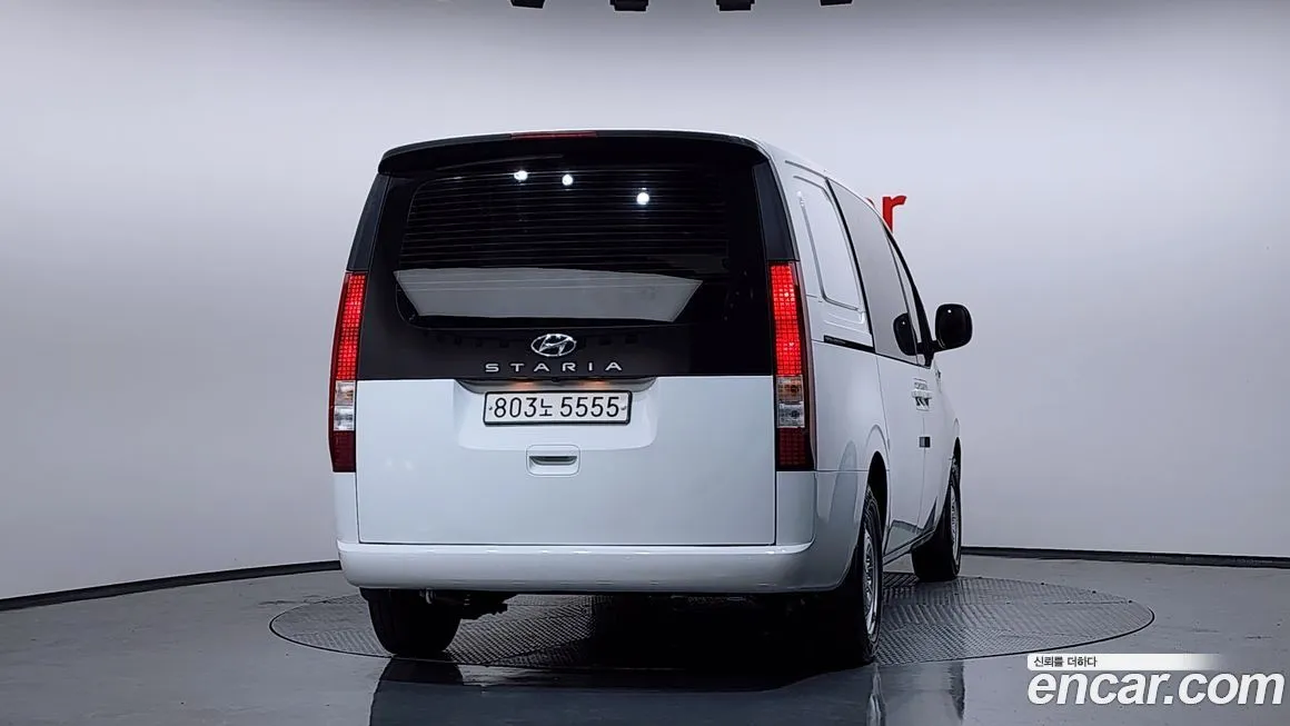 Hyundai Staria 2023 из KR, фото 4