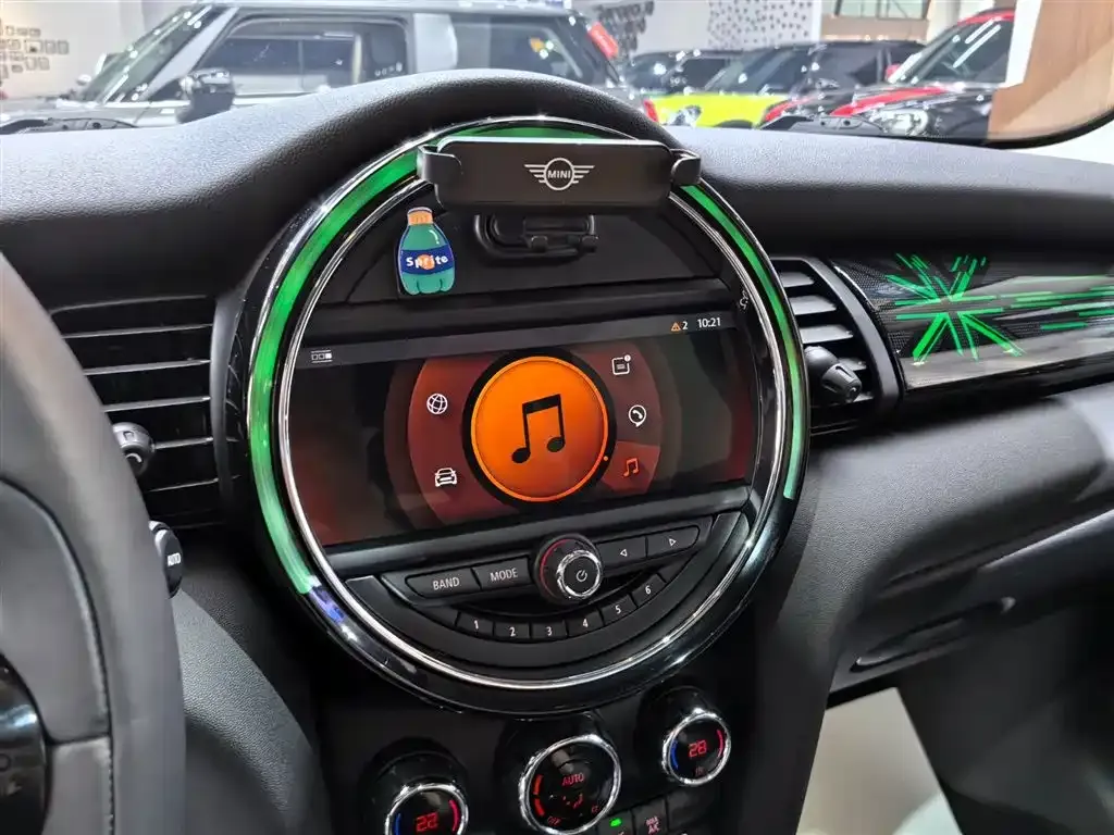 MINI Cooper (3-door) 2021 из CN, фото 10