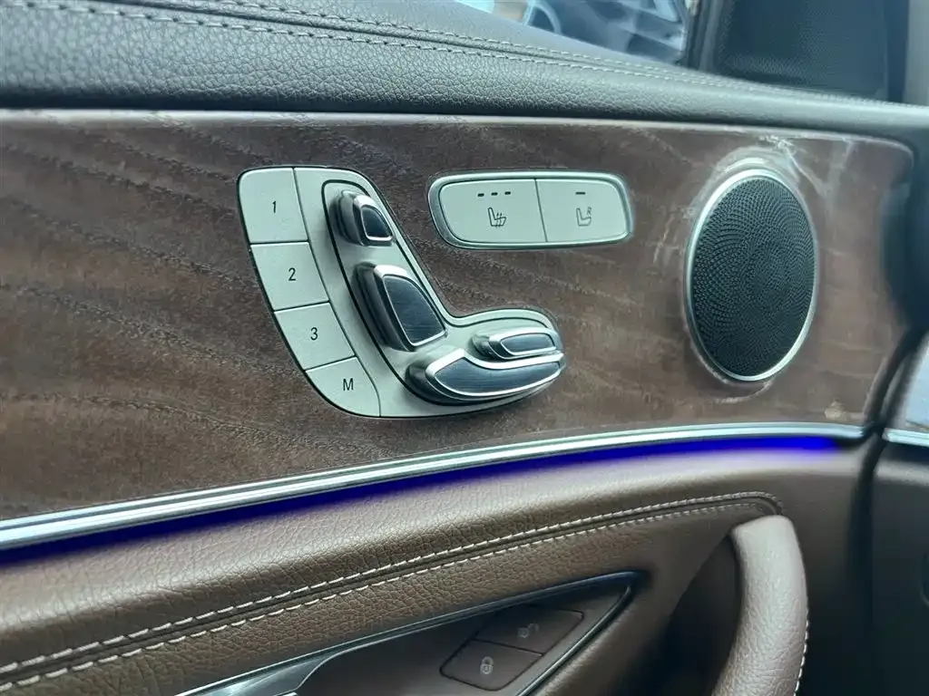 Mercedes-Benz E-Class 2021 из CN, фото 6