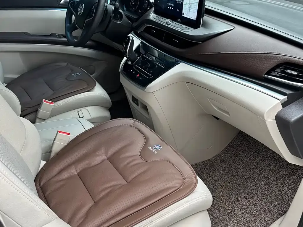 Buick GL8 2022 из CN, фото 7