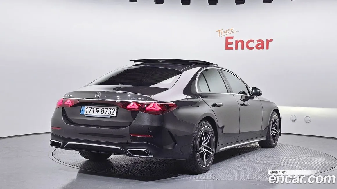 Mercedes-Benz E-Class 2024 из KR, фото 2