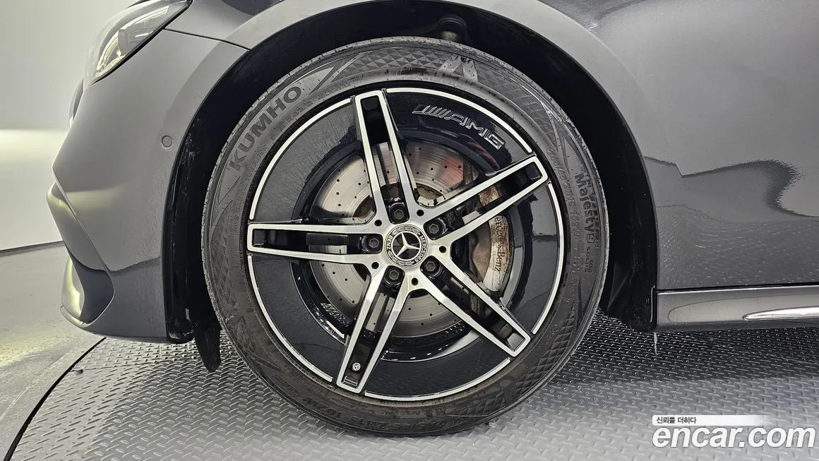 Mercedes-Benz E-Class 2024 из KR, фото 5