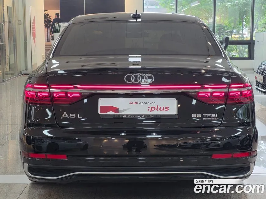 Audi A8 — фото 4