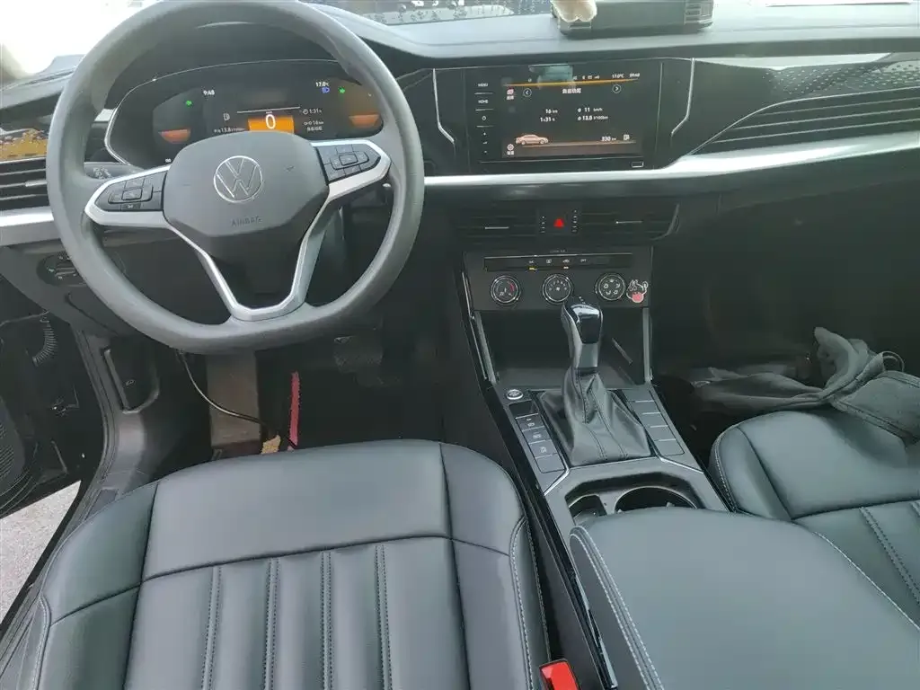 Volkswagen Passat 2025 из CN, фото 10