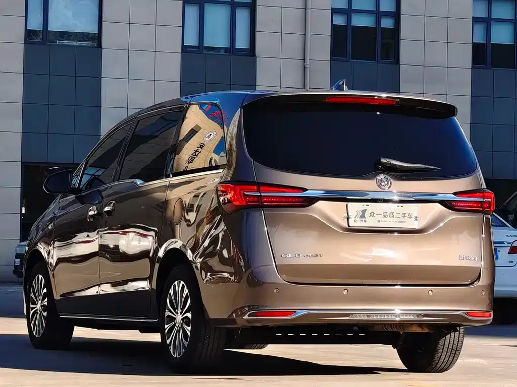 Buick GL8 2022 из CN, фото 5