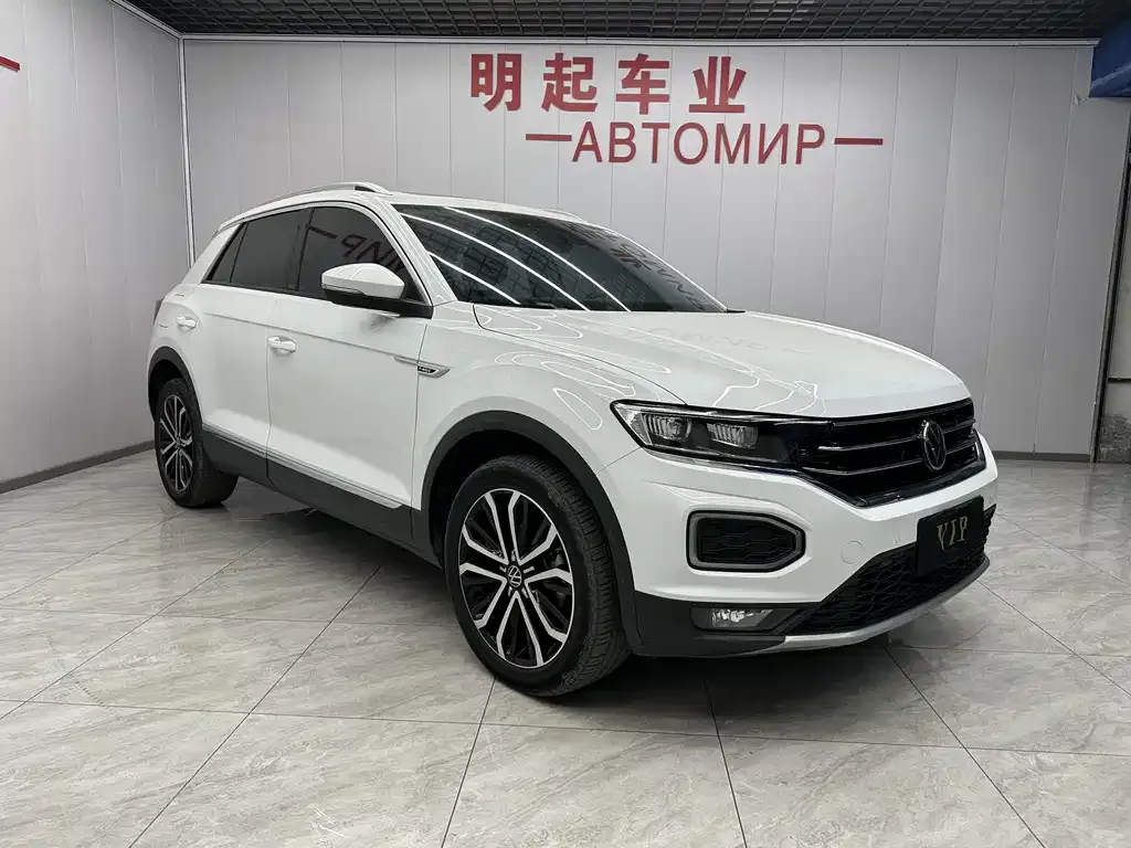 Volkswagen T-Roc 2023 из CN, фото 2