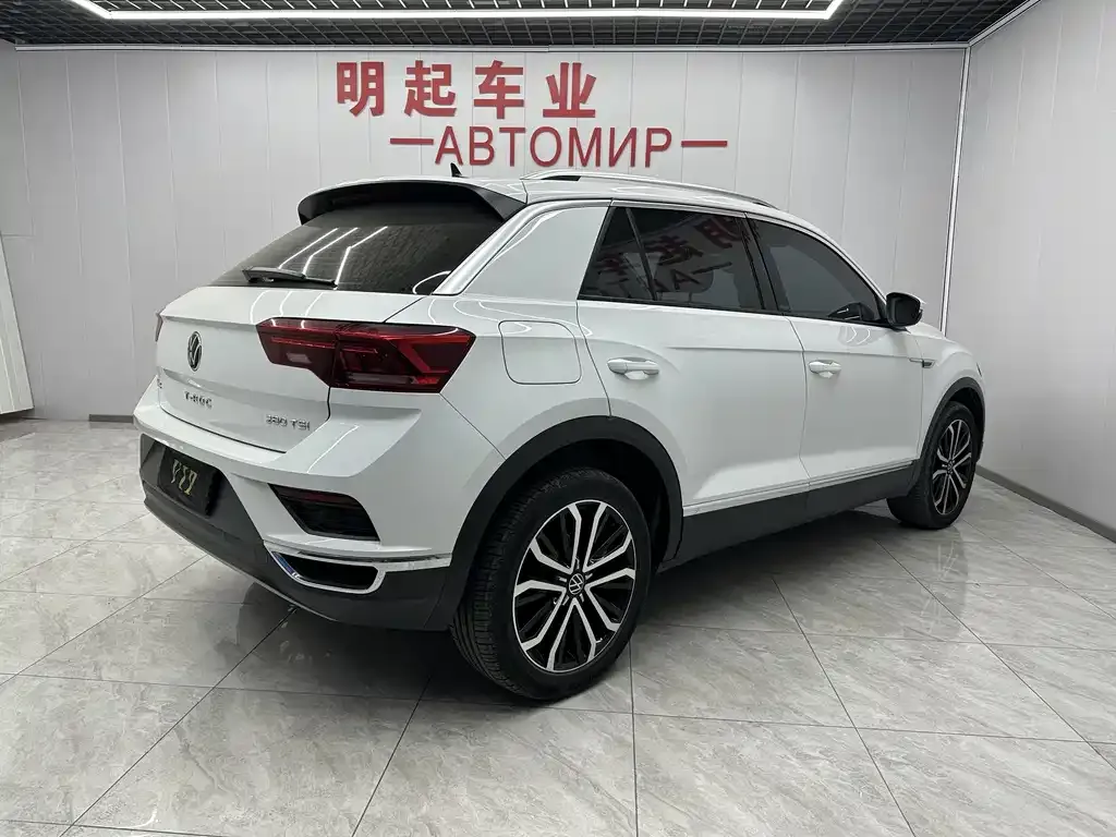 Volkswagen T-Roc 2023 из CN, фото 7