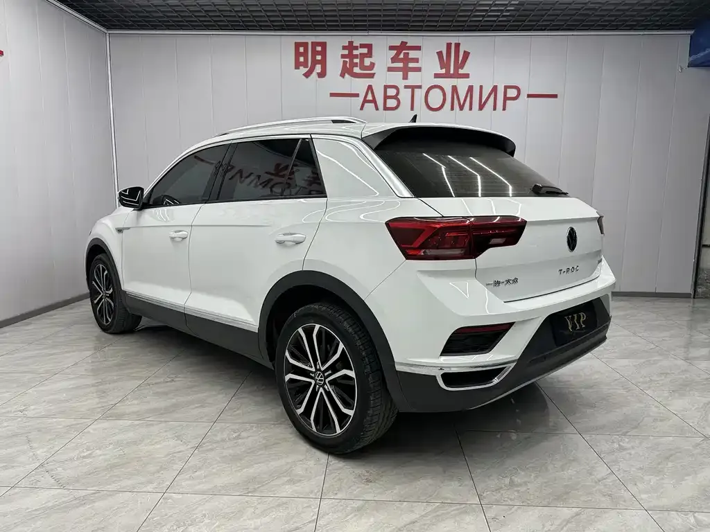 Volkswagen T-Roc 2023 из CN, фото 8