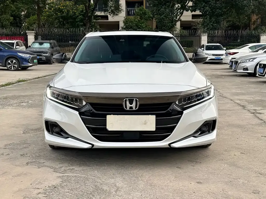 Honda Accord 2022 из CN, фото 2