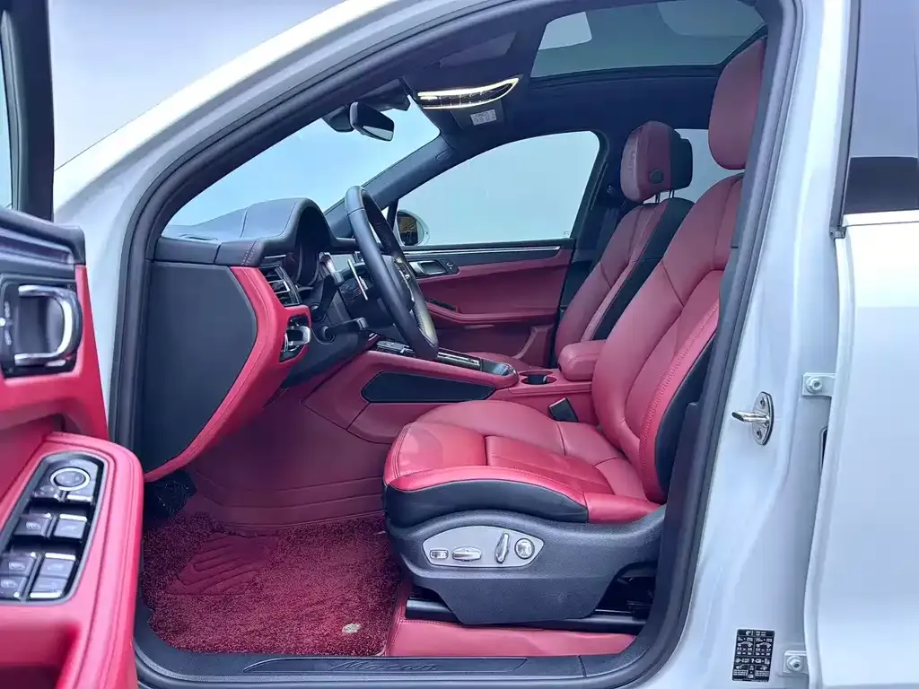 Porsche Macan 2022 из CN, фото 5
