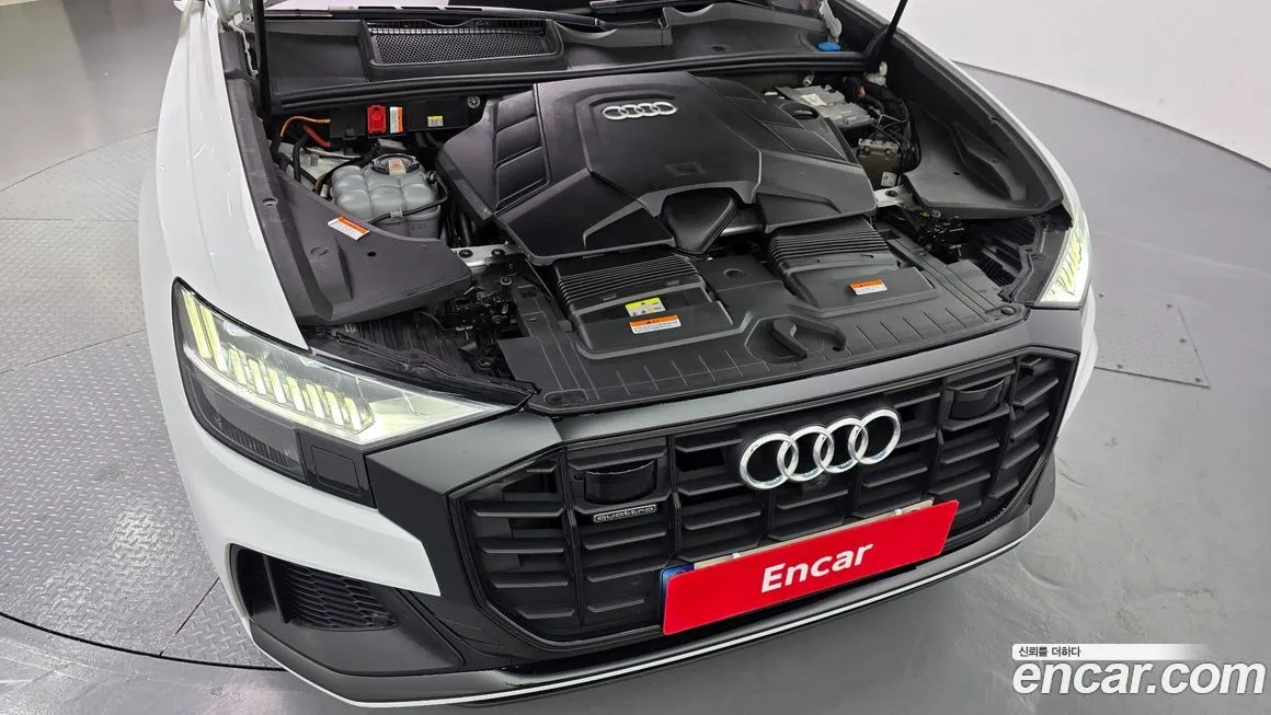 Audi Q8 2021 из KR, фото 6