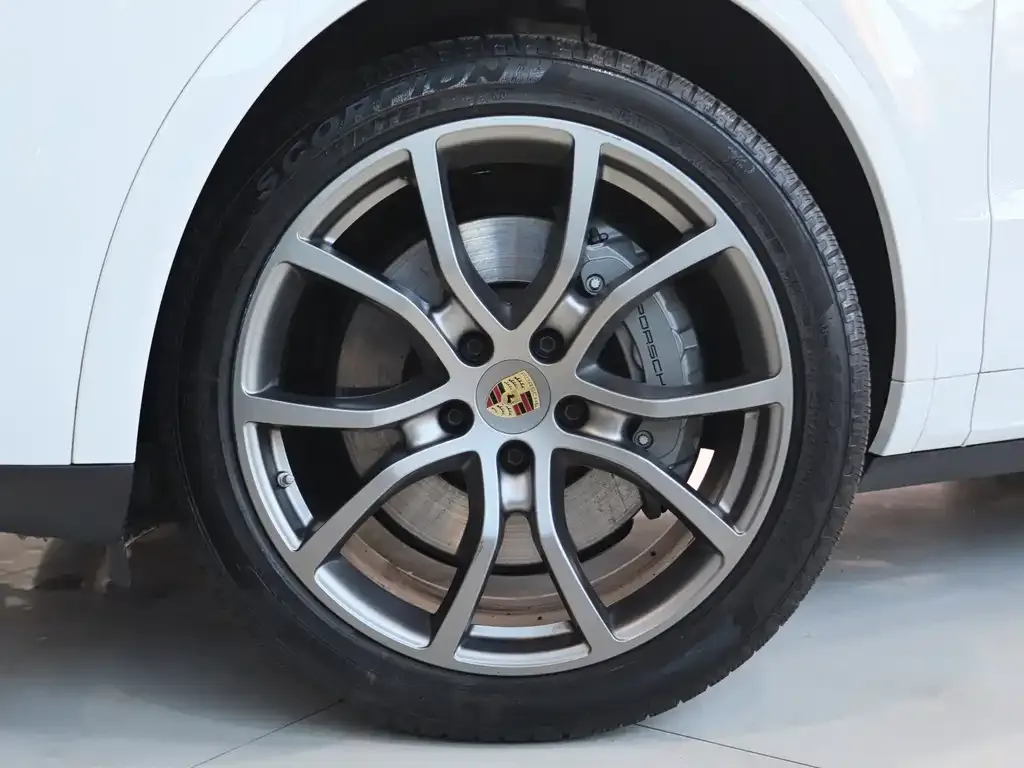 Porsche Cayenne 2023 из CN, фото 5