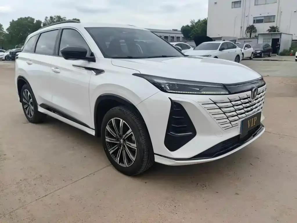 Changan CS75PLUS 2024 из CN, фото 2
