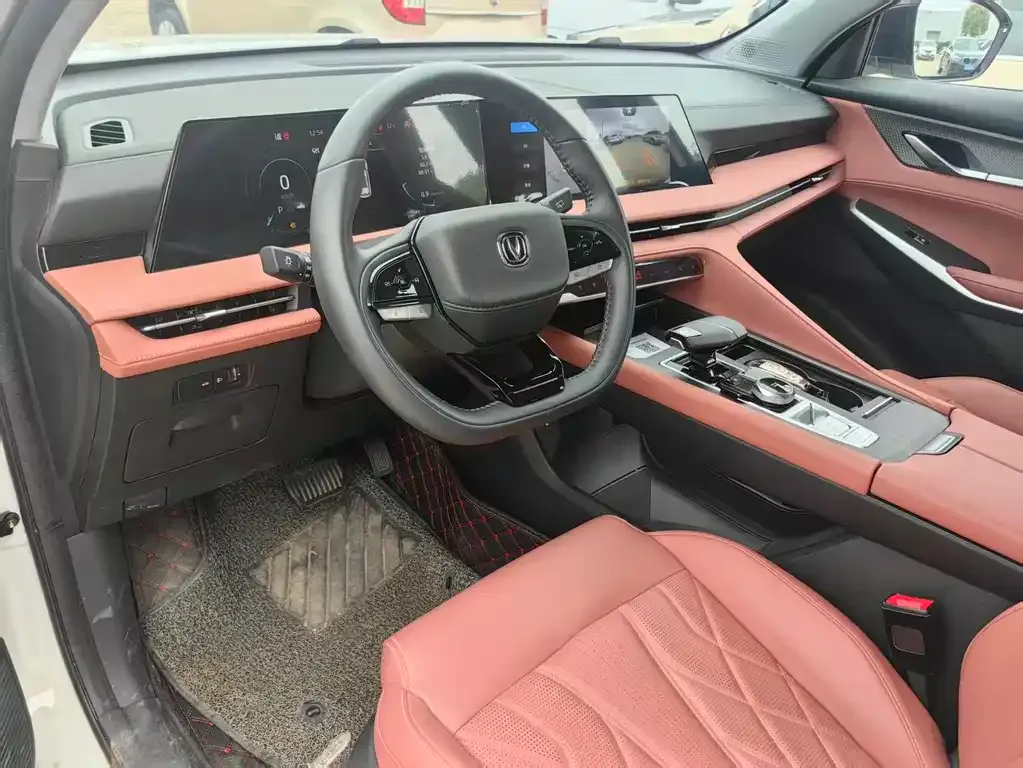 Changan CS75PLUS 2024 из CN, фото 4