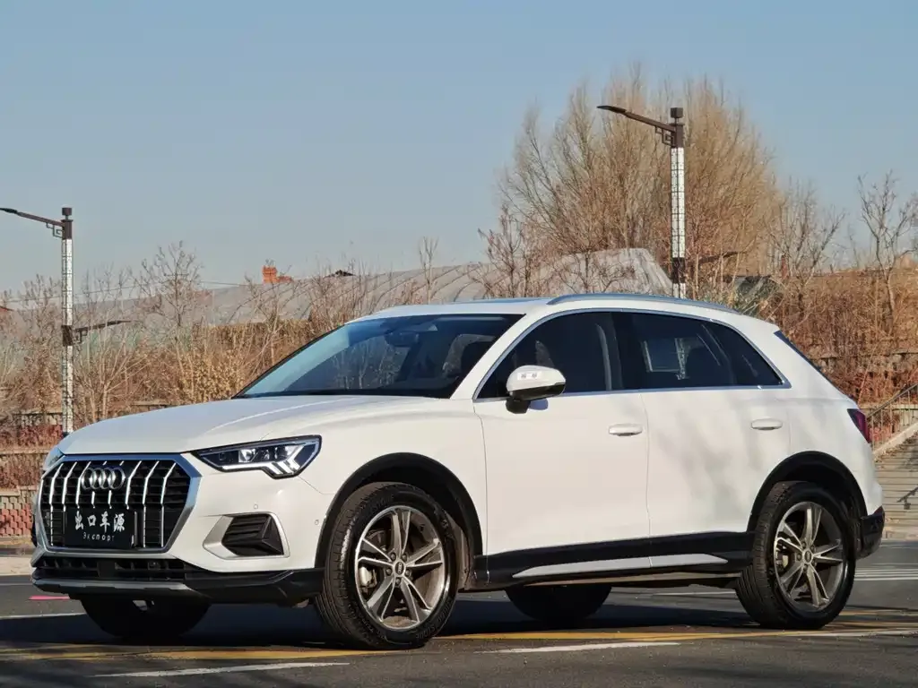 Audi Q3 2021 из CN, фото 3