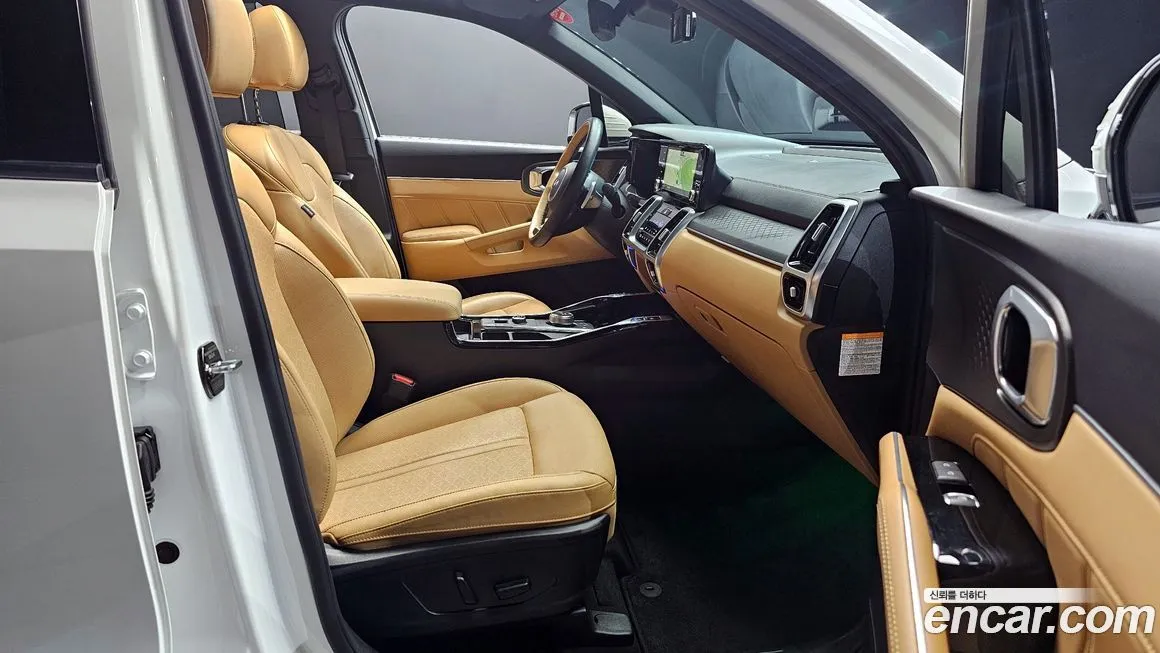 Kia Sorento — фото 10