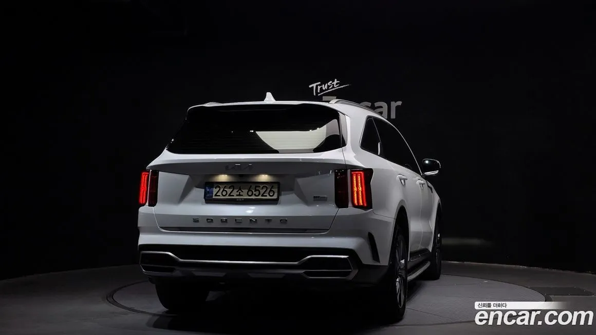 Kia Sorento — фото 4