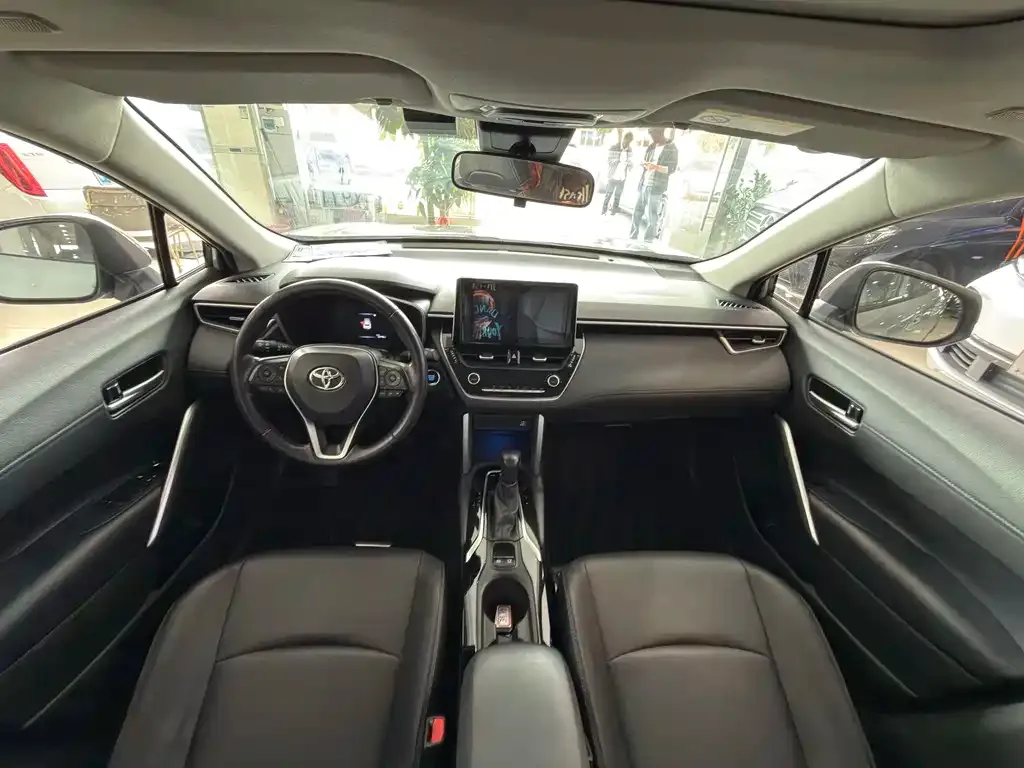 Toyota Corolla Cross 2022 из CN, фото 4