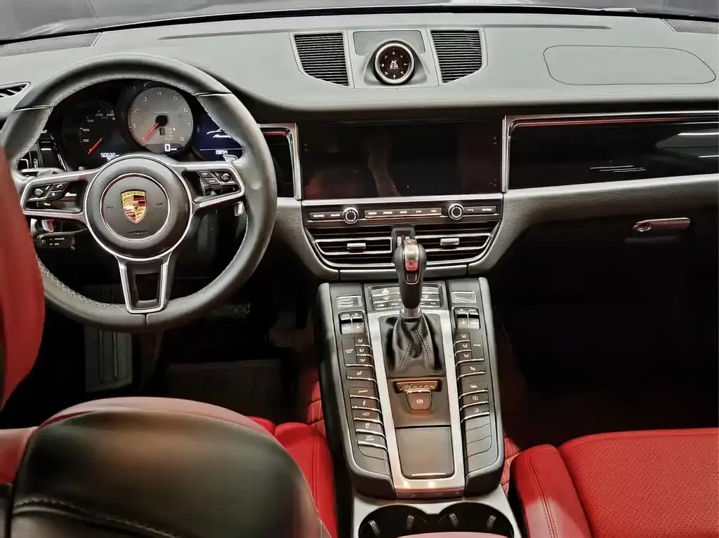 Porsche Macan — фото 4