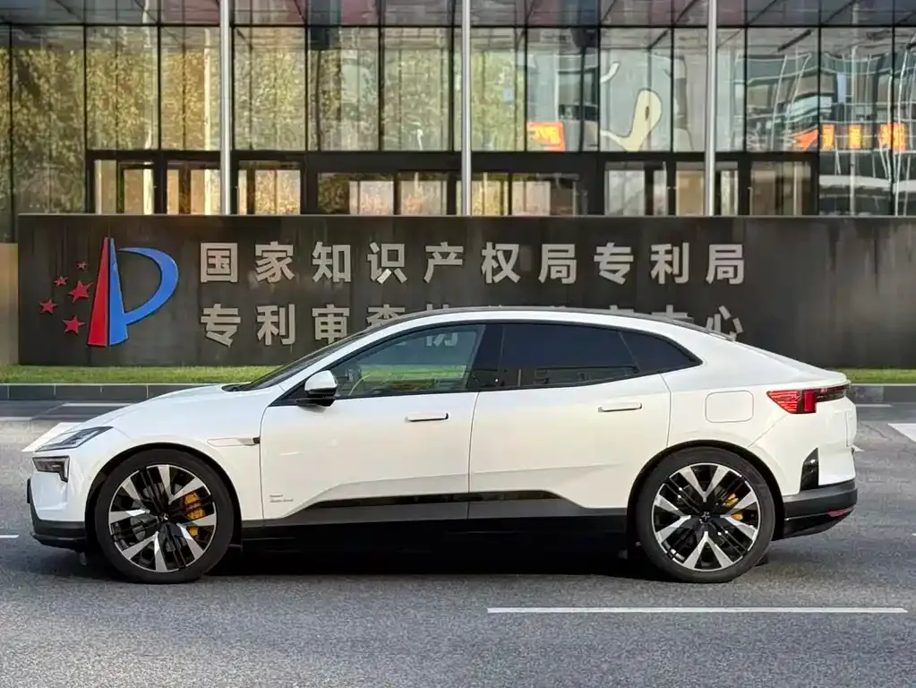 Polestar Polestar 4 2024 из CN, фото 3