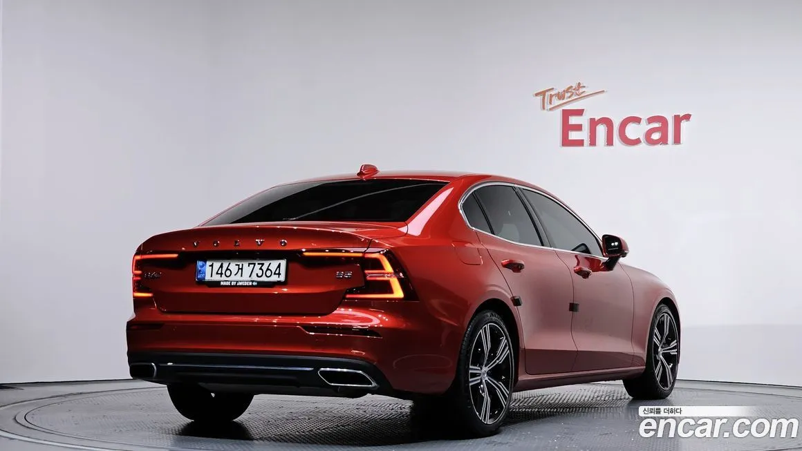 Volvo S60 2021 из KR, фото 2
