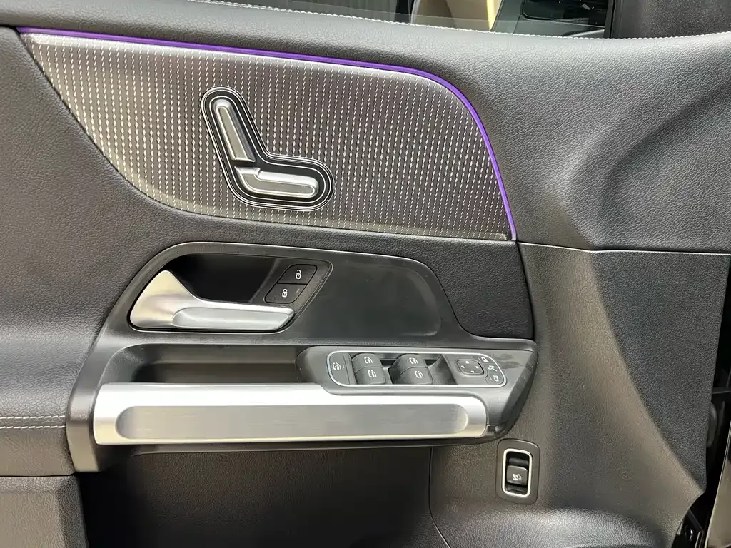 Mercedes-Benz GLB 2024 из CN, фото 10