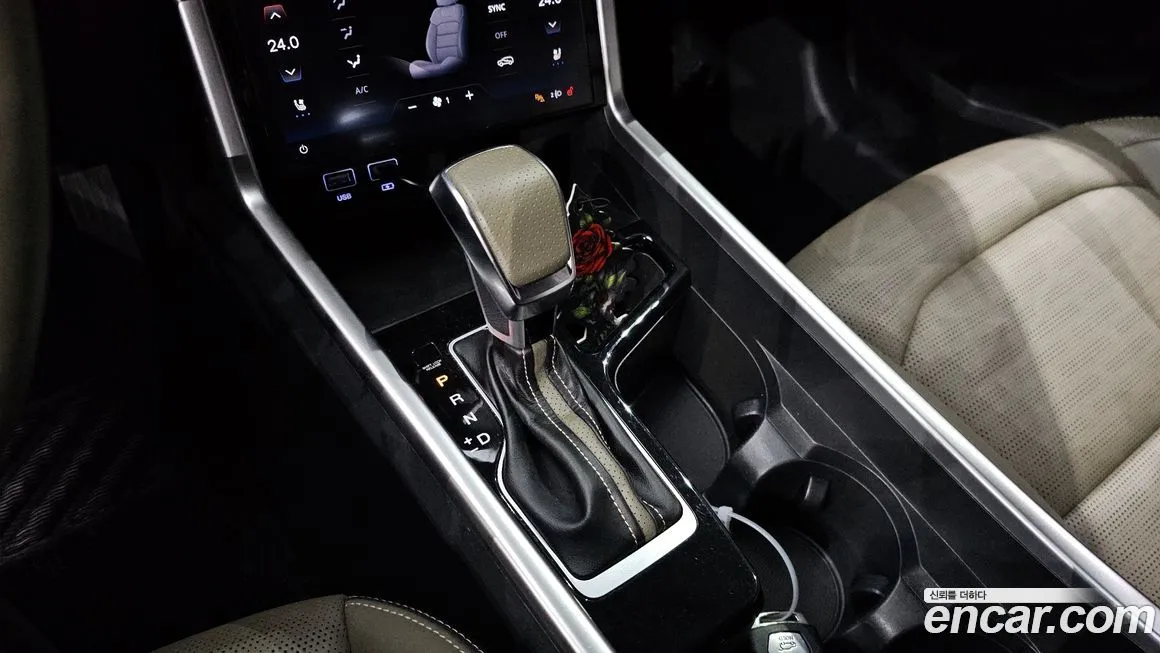 KG Mobility (Ssangyong) Torres — фото 9