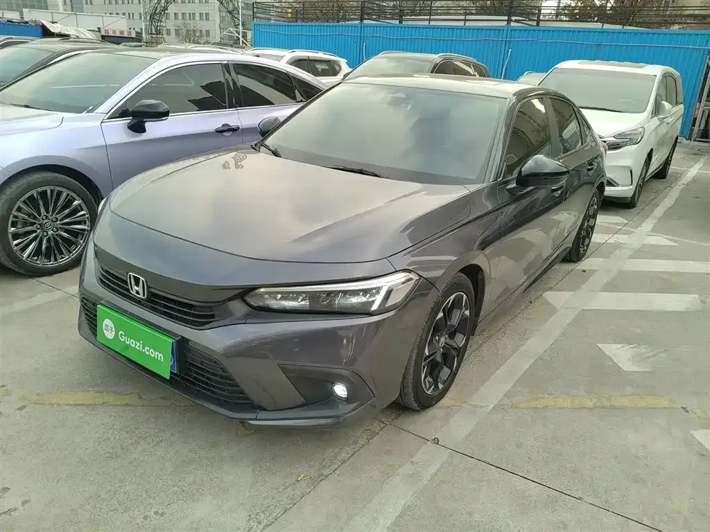 Honda Civic 2022 из CN, фото 2
