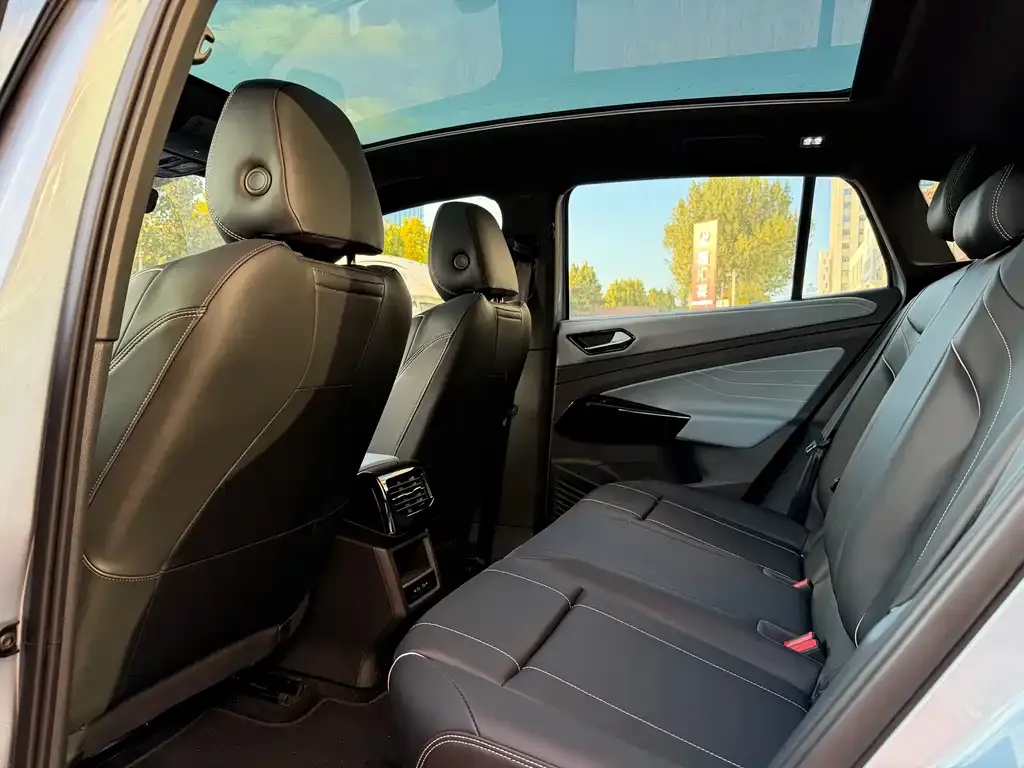 Volkswagen ID.4 X 2024 из CN, фото 8