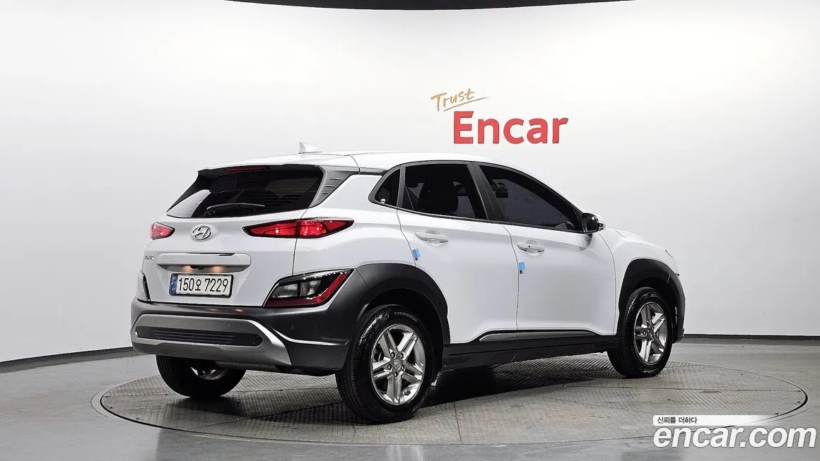 Hyundai Kona — фото 2