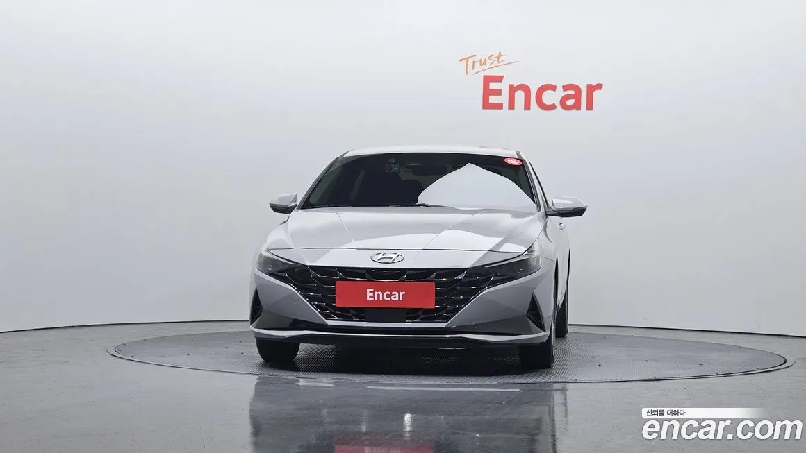 Hyundai AVANTE — фото 3