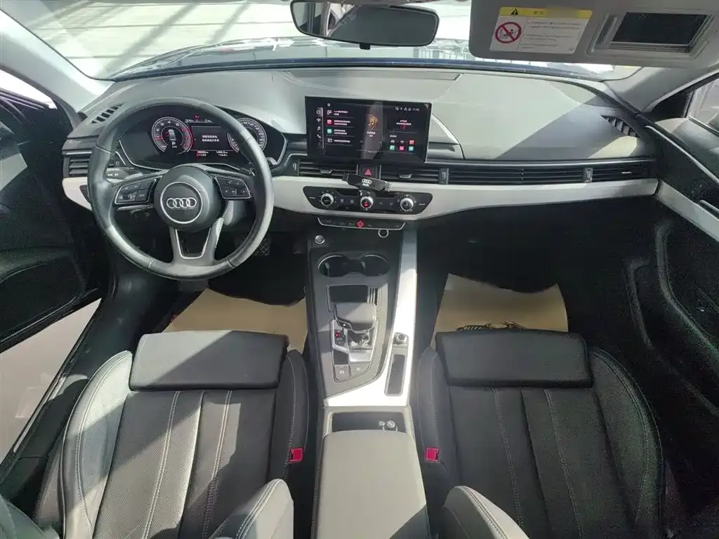 Audi A4L 2022 из CN, фото 10