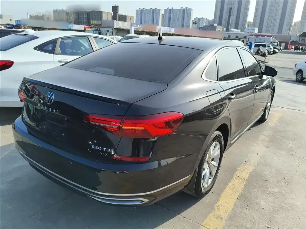 Volkswagen Passat 2021 из CN, фото 7