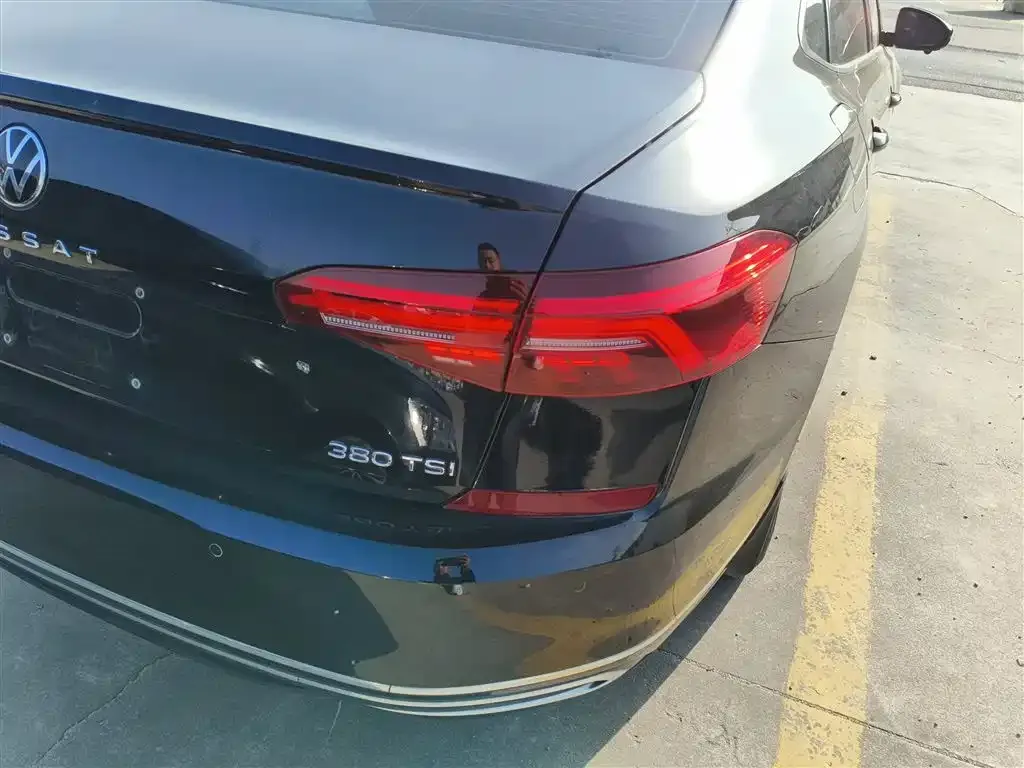 Volkswagen Passat 2021 из CN, фото 8